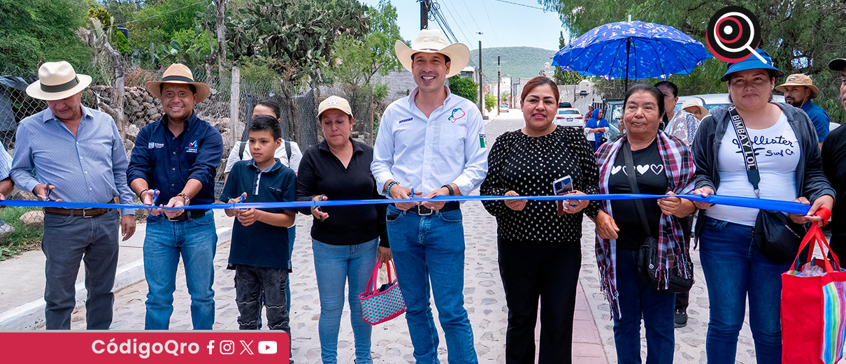 El presidente municipal de El Marqués, Rodrigo Monsalvo, entregó obras por más de 20 millones de pesos