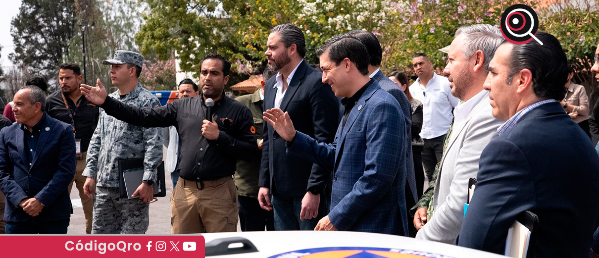 Rodrigo Monsalvo entrega nuevas unidades de Protección Civil