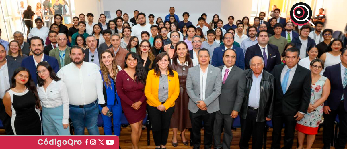 Martha Soto encabeza conmemoración del 68 aniversario de la FEUQ