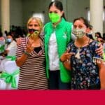 La candidata del PVEM a la gubernatura de Querétaro, Katia Reséndiz Jaime, se reunió con mujeres jefas de familia. Foto: Especial