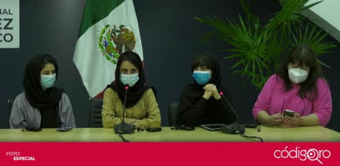 Las primeras 5 mujeres refugiadas de Afganistán fueron recibidas por el Gobierno de México. Foto: Especial