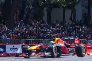 Sergio "Checo" Pérez abarrotó Paseo de la Reforma previo al Gran Premio de la Ciudad de México. Foto: Mexsport