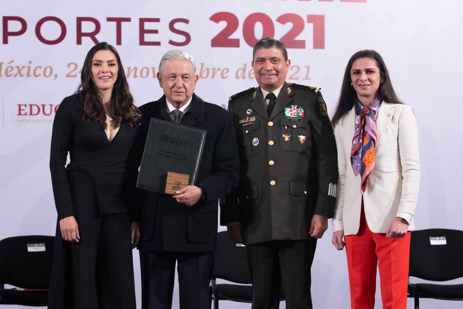 María del Rosario Espinoza, taekwondo. Trayectoria en el deporte mexicano.