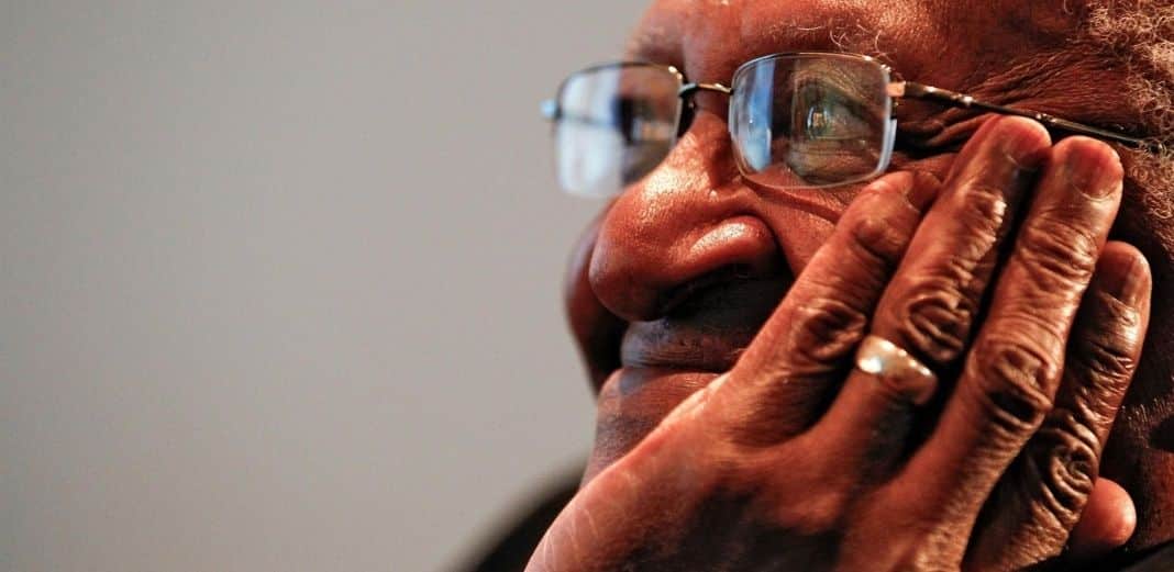 Desmond Tutu fue un pilar de la lucha contra el régimen de segregación racial del apartheid. Foto: Agencia EFE