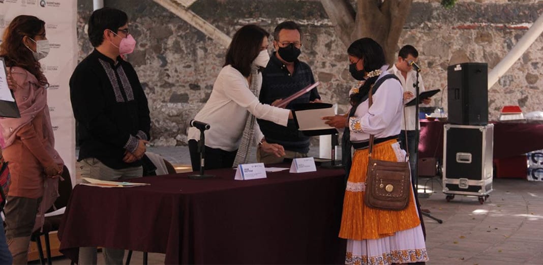 Reconocen a representantes de pueblos indígenas del estado de Querétaro. Foto: Especial