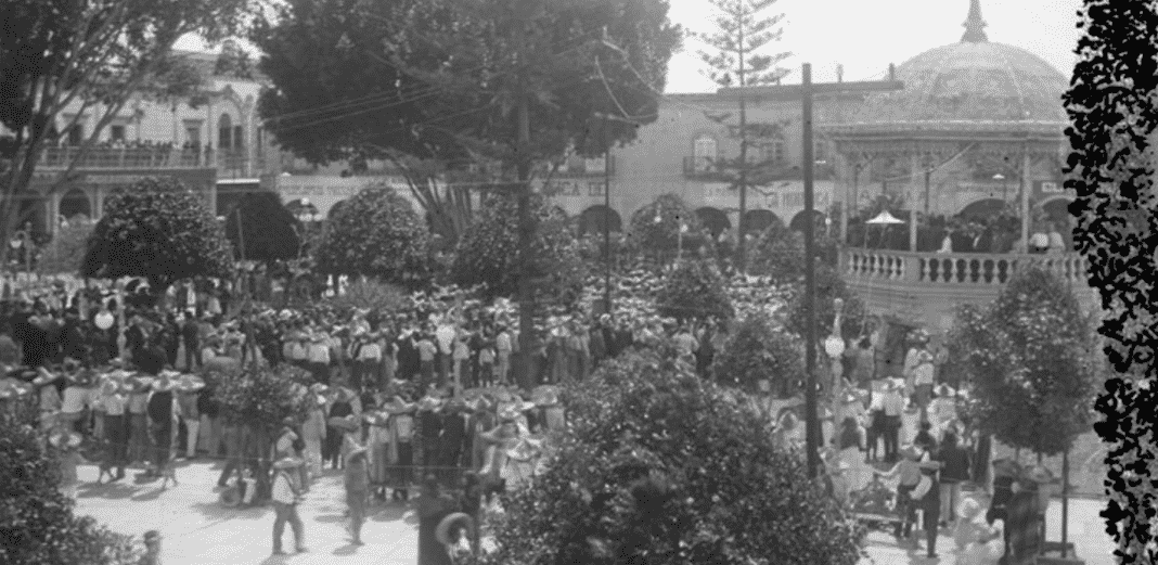 El Jardín Zenea de la ciudad de Querétaro en 1917. Foto: Fototeca Nacional INAH