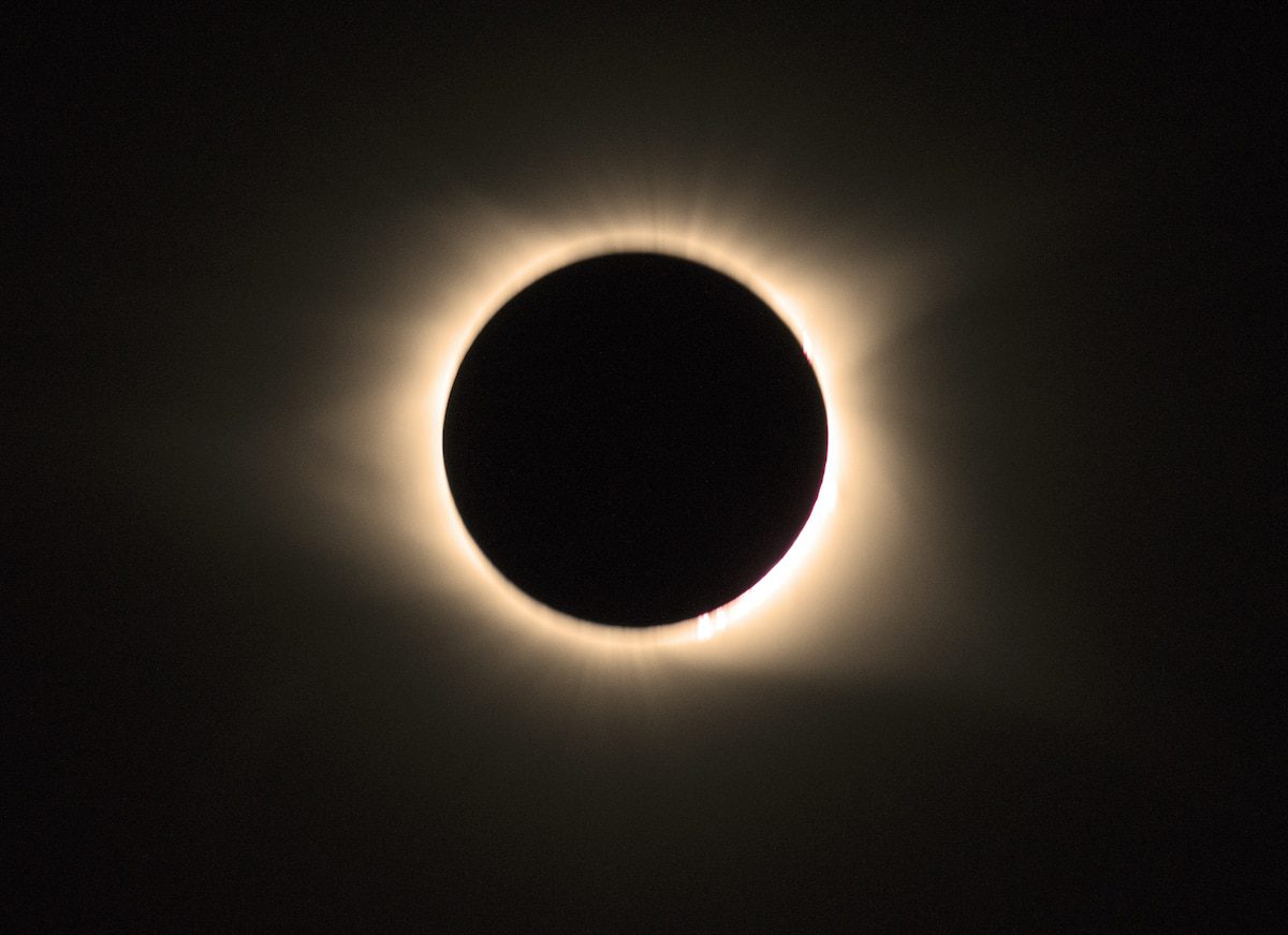 El año en que el Tlatoani nació, fue considerado de mala suerte para los mexicas, ya que ocurrió un eclipse solar