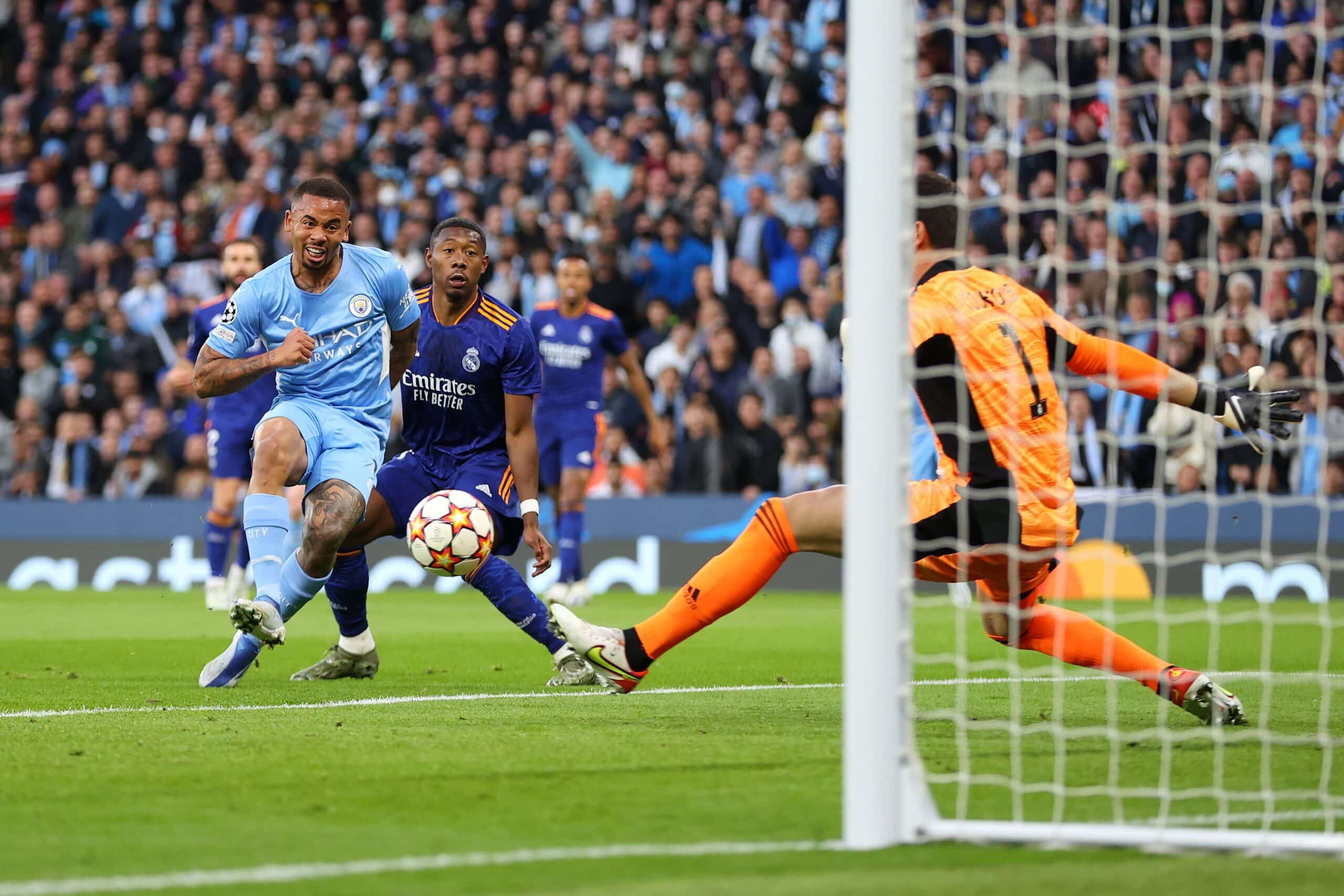 Gabriel Jesus marcó su quinto gol en los últimos dos partidos, y el cuarto en la presente edición de UEFA Champions League