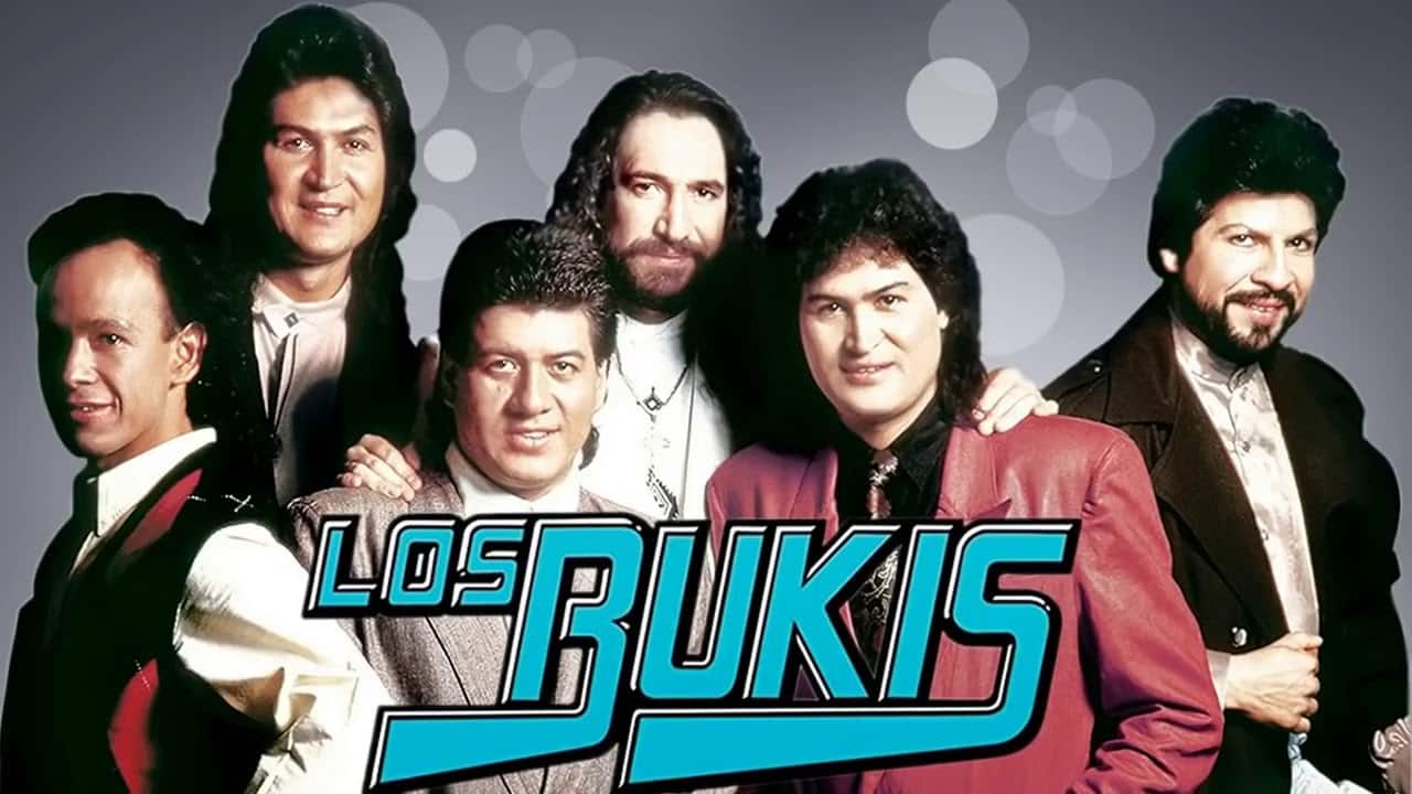 Aún era un adolescente cuando a comienzos de los años 70 conformó la banda Los Bukis