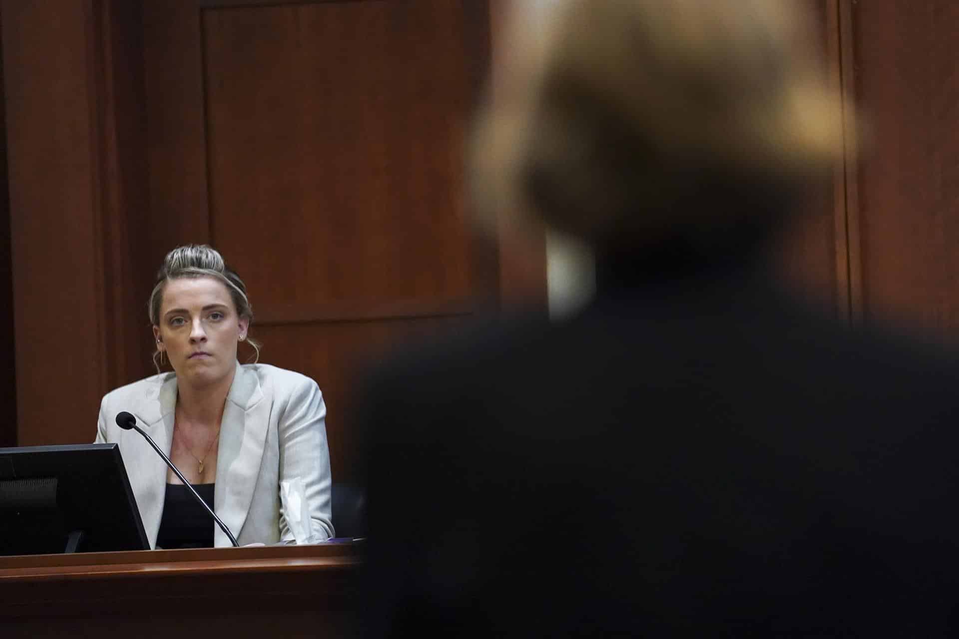 "No le pegues a mi hermana". Así defendió Amber Heard a Whitney Henríquez