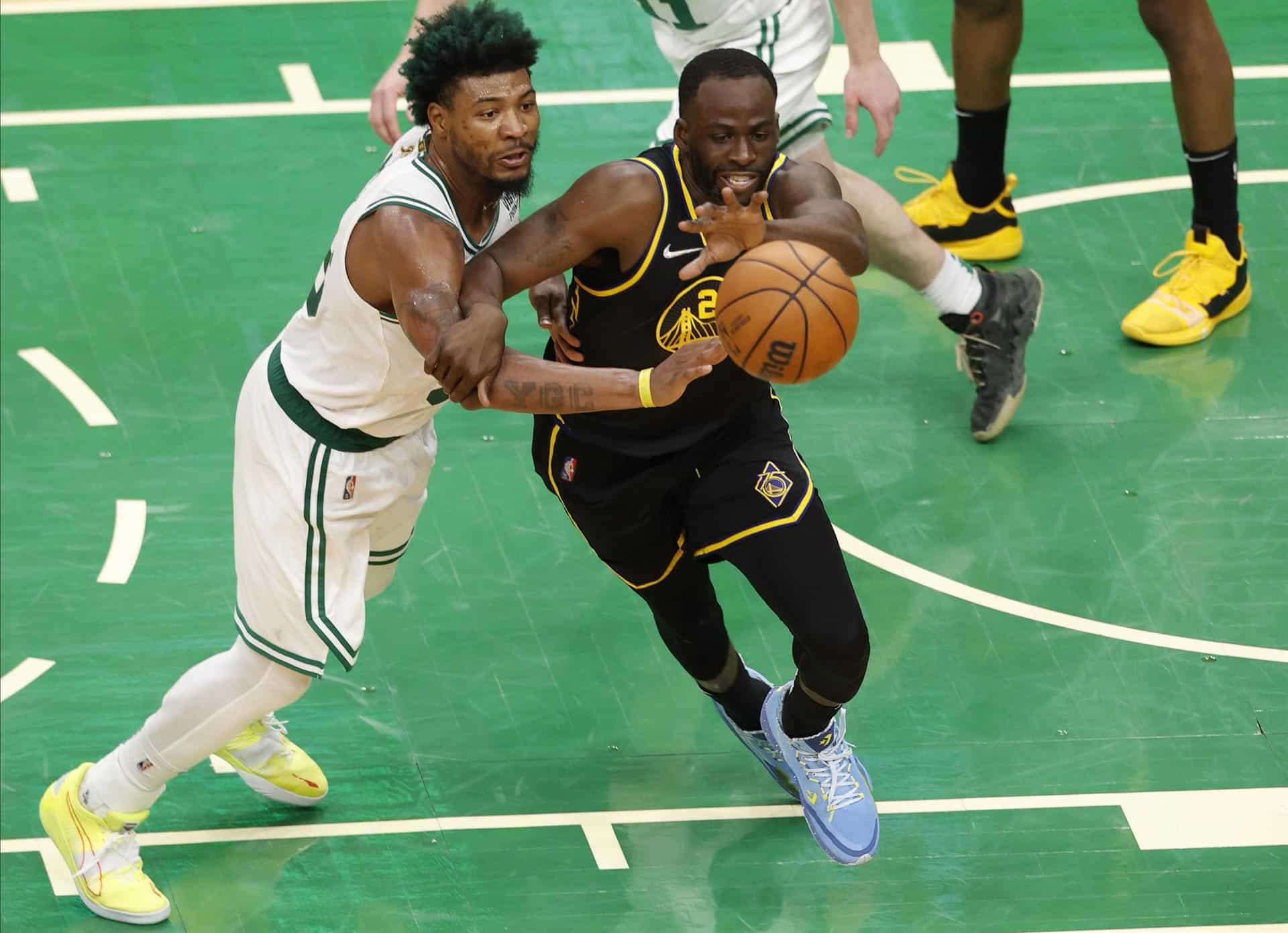 En las Finales de NBA, los Celtics de Boston llevan ventaja de 2-1 sobre los Warriors de Golden State. Foto: Agencia EFE