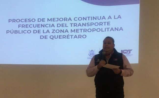 Gerardo Cuanalo Santos, anunció que, a partir de este miércoles, la frecuencia de 15 rutas mejorará