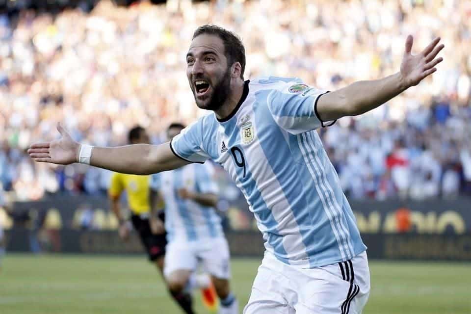 Con la camiseta albiceleste, Higuaín marcó 31 tantos en 75 partidos