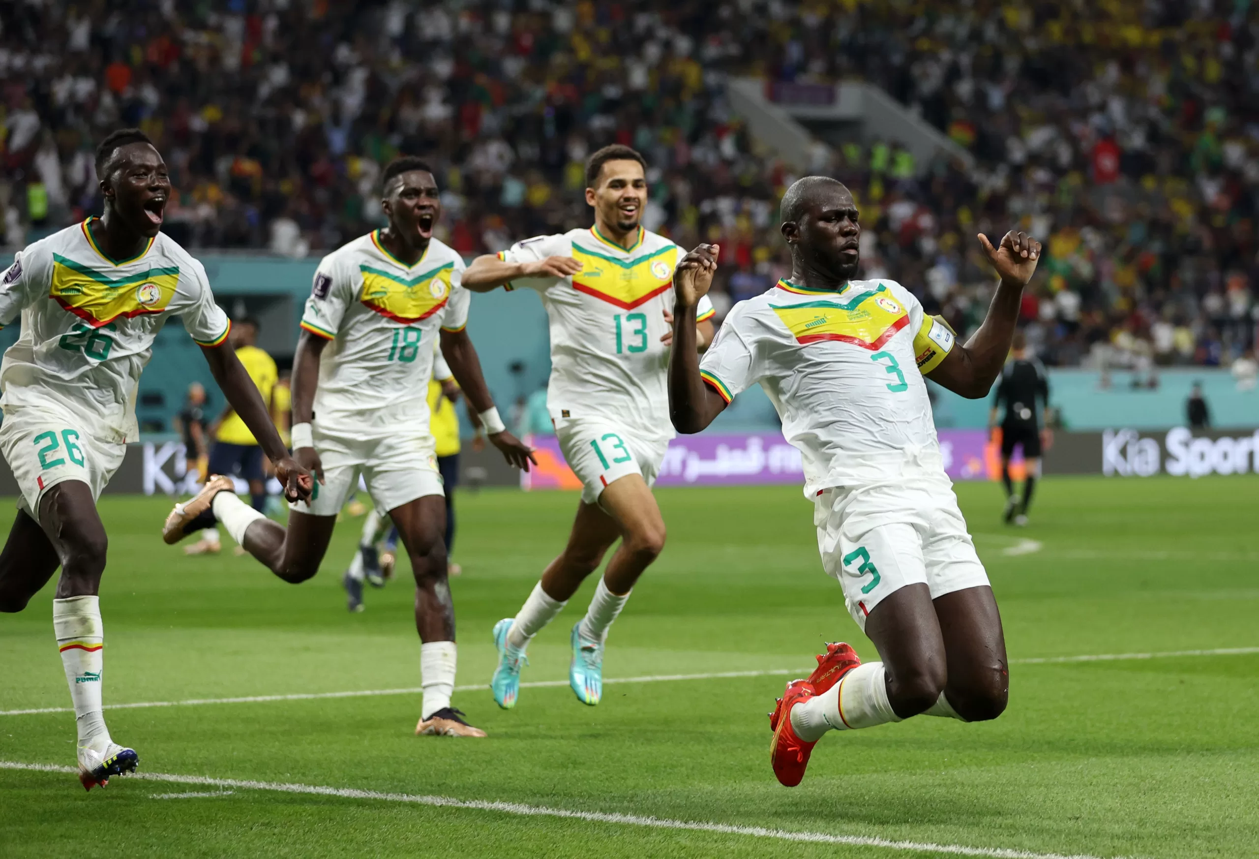 Senegal se clasifica a octavos de final de una Copa del Mundo por primera vez desde 2002