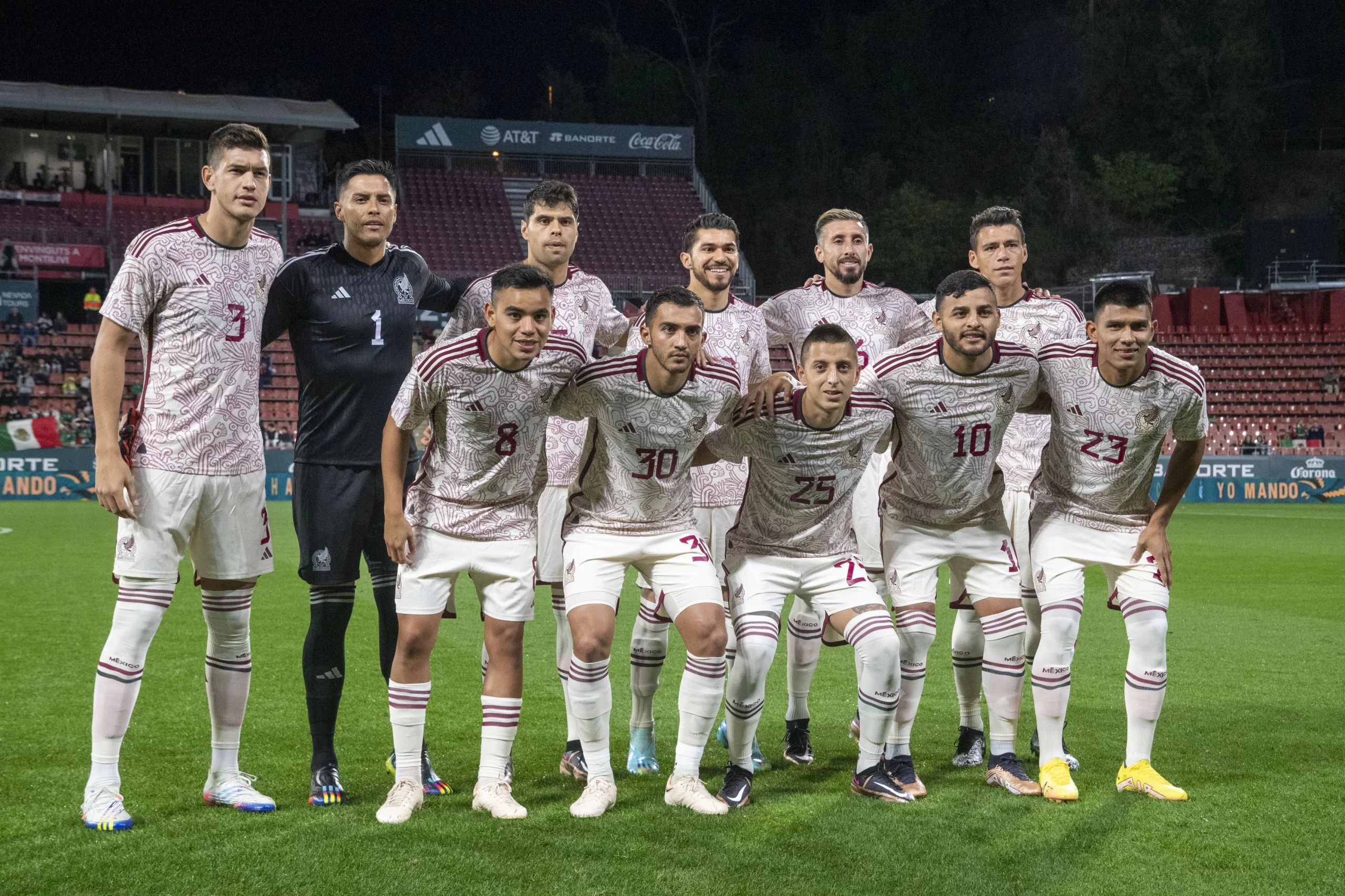 Gerardo Martino mandó a la cancha una sorpresiva alineación