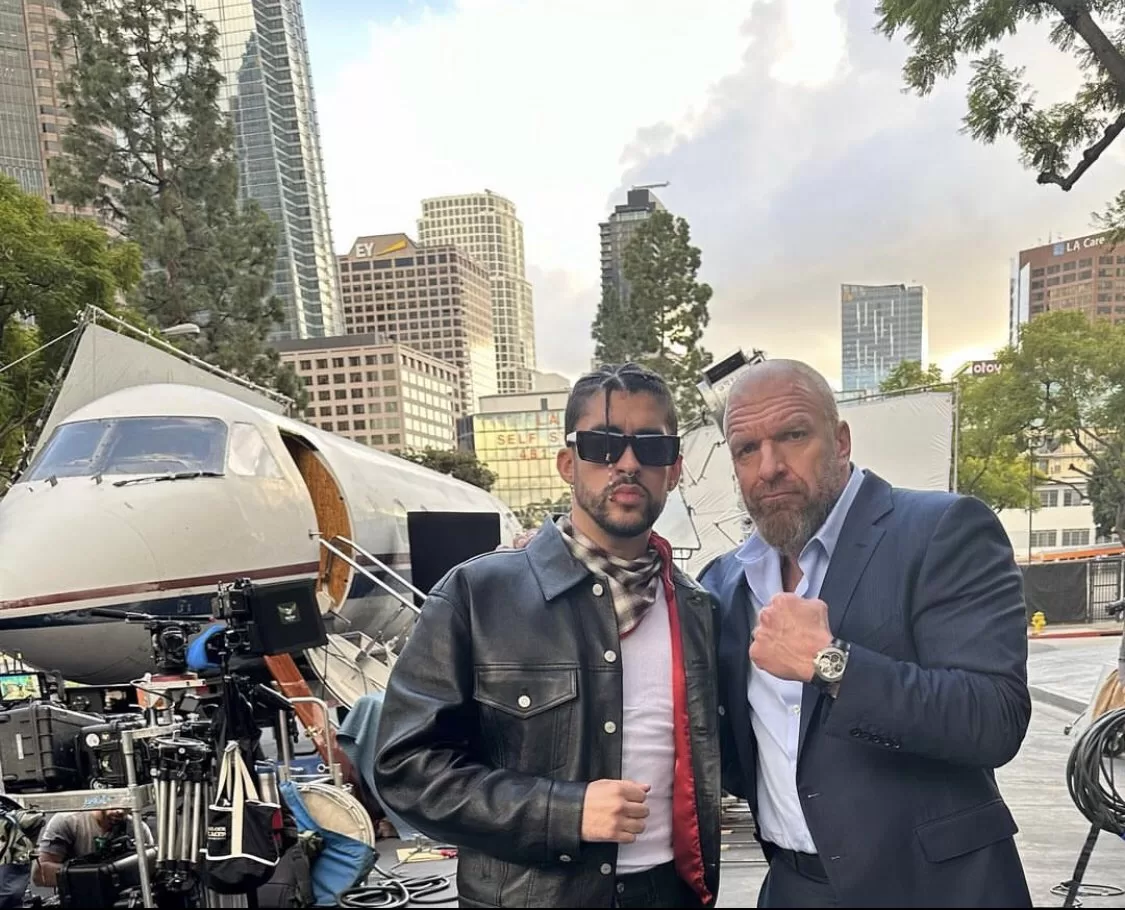 Bad Bunny apareció junto al exluchador HHH