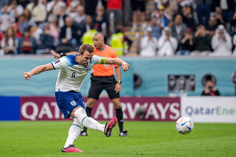 Harry Kane falló el penal que habría representado el empate ante Francia. Foto: Mexsport