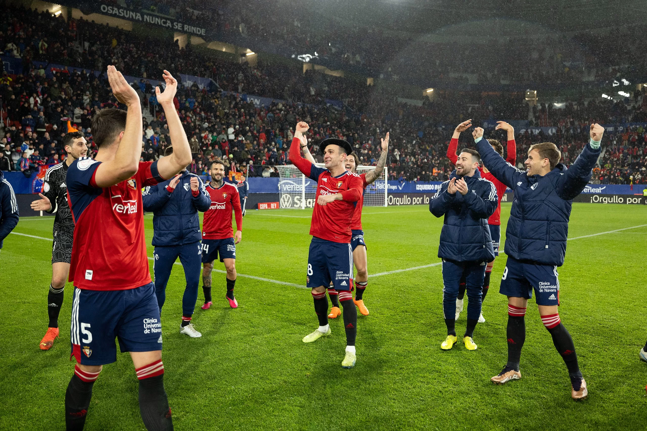 Osasuna hizo la heroica y, en tiempo suplementario, derrotó 2-1 al Sevilla