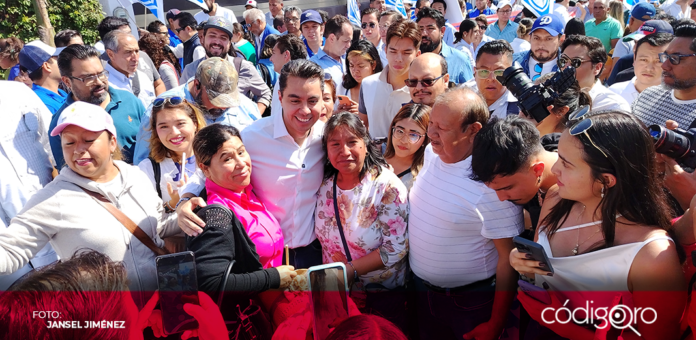 Felifer Macías se registró como candidato común del PAN-PRI-PRD a la presidencia municipal de Querétaro. Foto: Jansel Jiménez