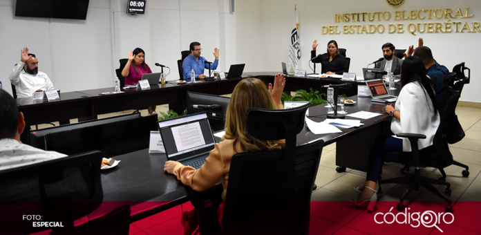 El Consejo General del IEEQ aprobó las candidaturas a presidencias municipales y diputaciones locales. Foto: Especial