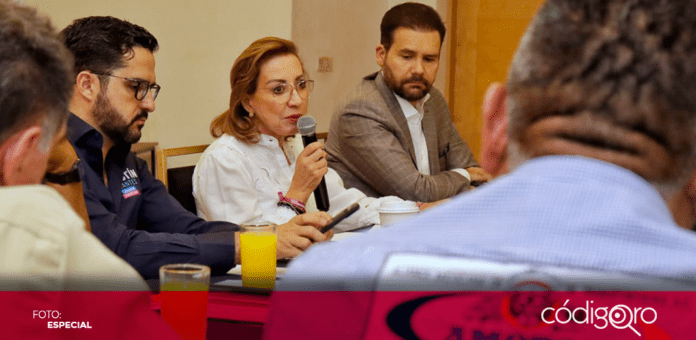 Los candidatos del PAN-PRI-PRD al Senado, Guadalupe Murguía y Agustín Dorantes, sostuvieron un encuentro con la Canacar. Foto: Especial