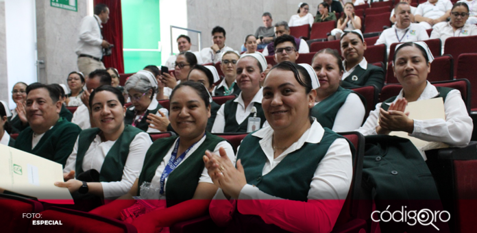 El IMSS Querétaro reconoció a 37 enfermeras y enfermeros por su labor durante 2023, por demostrar un 