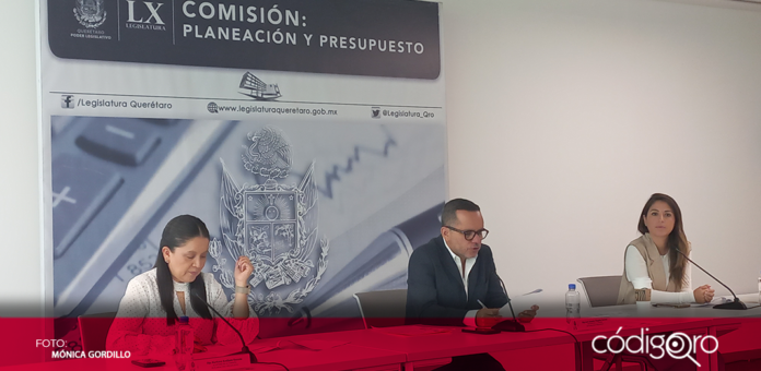 El presidente de la Comisión de Planeación y Presupuesto al interior del Congreso del estado de Querétaro, Gerardo Ángeles, aseguró que no habrá liquidación para las y los 25 diputados locales; cerrarán funciones y se irán 