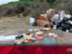 Tras un reporte a la línea 911, autoridades de Protección Civil y de la Secretaría de Seguridad municipal detuvieron a una persona por descarga ilegal de desechos en la zona cerril de la delegación Epigmenio González, en Querétaro