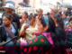 Artesanos protestaron ante la inminente inauguración del Mercado Artesanal. Foto: Rosaura Hernández