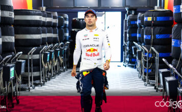 El piloto mexicano de Red Bull, Sergio "Checo" Pérez, arranzará 16 en el Gran Premio de Hungría. Foto: Especial