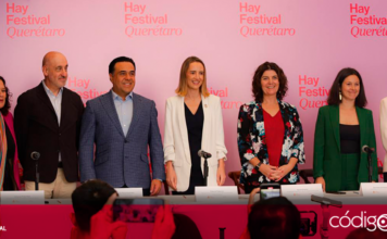 El alcalde de Querétaro, Luis Nava, participó en el anuncio de la novena edición del Hay Festival 2024, que se llevará del 5 al 8 de septiembre en la capital queretana, así como en Tequisquiapan y Corregidora; contará con la participación de 22 países