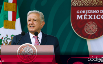 El presidente López Obrador reconoció la existencia de "grupos de la delincuencia" que producen estupefacientes en México, aunque culpó a EUA porque su consumo es "cada vea más" alto