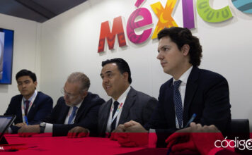 El alcalde de Querétaro, Luis Nava, presentó el BLOQUE como un ecosistema de innovación y desarrollo en la Feria Aeroespacial de Farnborough; la entidad participa en este evento para hacer sinergia en el desarrollo de proyectos tecnológicos