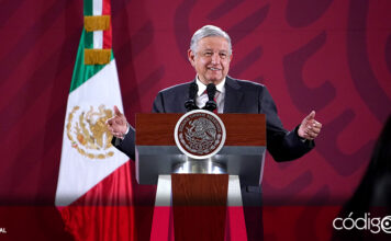 El presidente López Obrador insistió en que "no hay pruebas" de participación del Ejército en el caso de los 43 desaparecidos de Ayotzinapa en 2014, luego de una carta en donde los padres de los jóvenes lo acusaron de "mentir" y "traicionarlos"