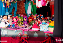 Ya comenzó a operar el nuevo Mercado Artesanal de Querétaro, en el Centro Histórico. Foto: Rosaura Hernández