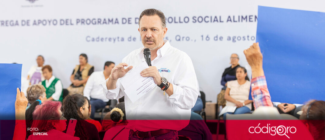 El gobernador Mauricio Kuri encabezó la entrega de apoyos del Programa de Desarrollo Social Alimentario, así como Tarjetas de Seguro de Vida e Incapacidad en el municipio de Cadereyta