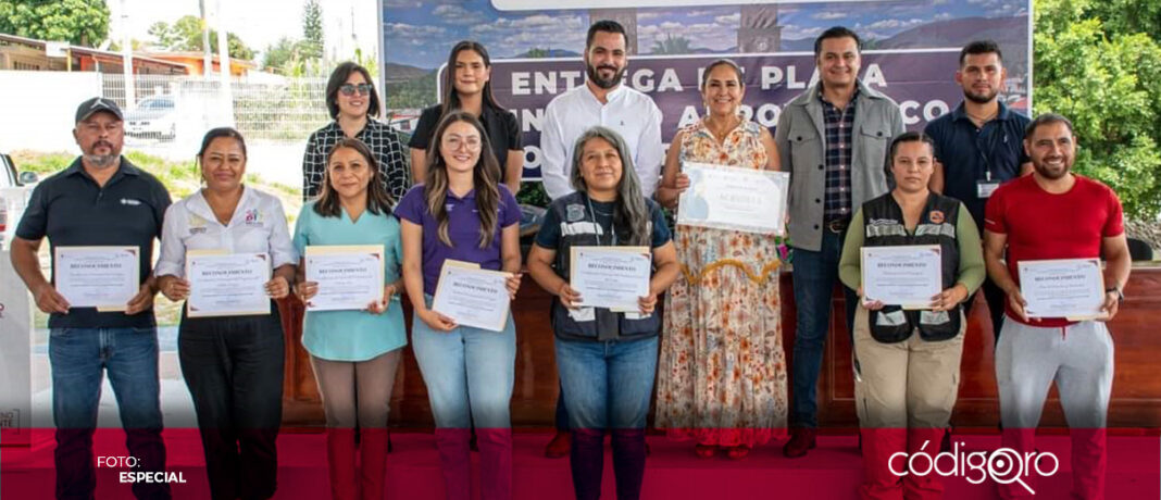 La Secretaría de Salud del Estado de Querétaro reconoció al municipio de Arroyo Seco. Foto: Especial