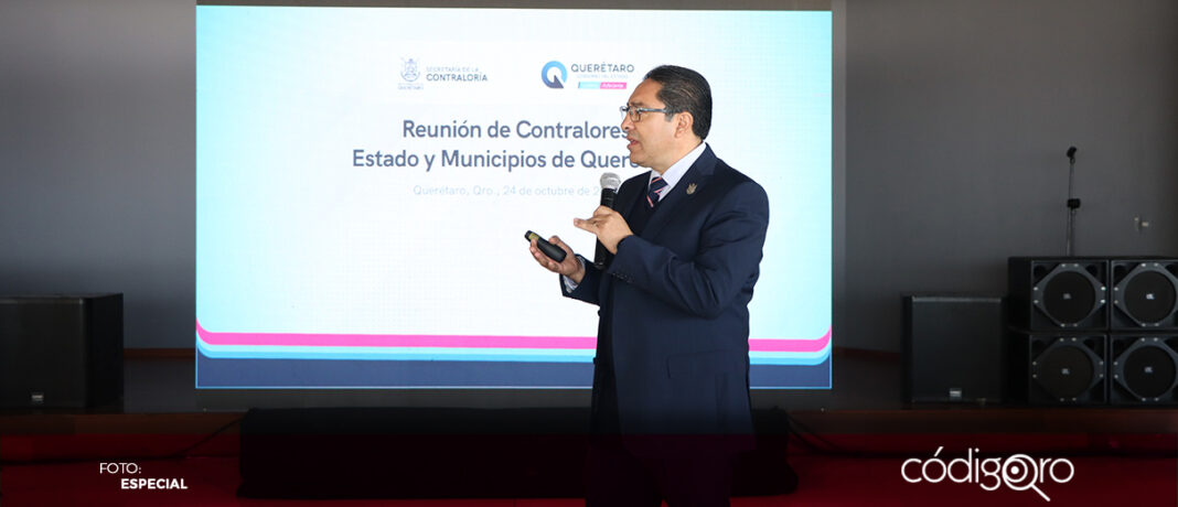 El contralor del estado de Querétaro, Óscar García, pidió que municipios se mantengan libres de corrupción. Foto: Especial