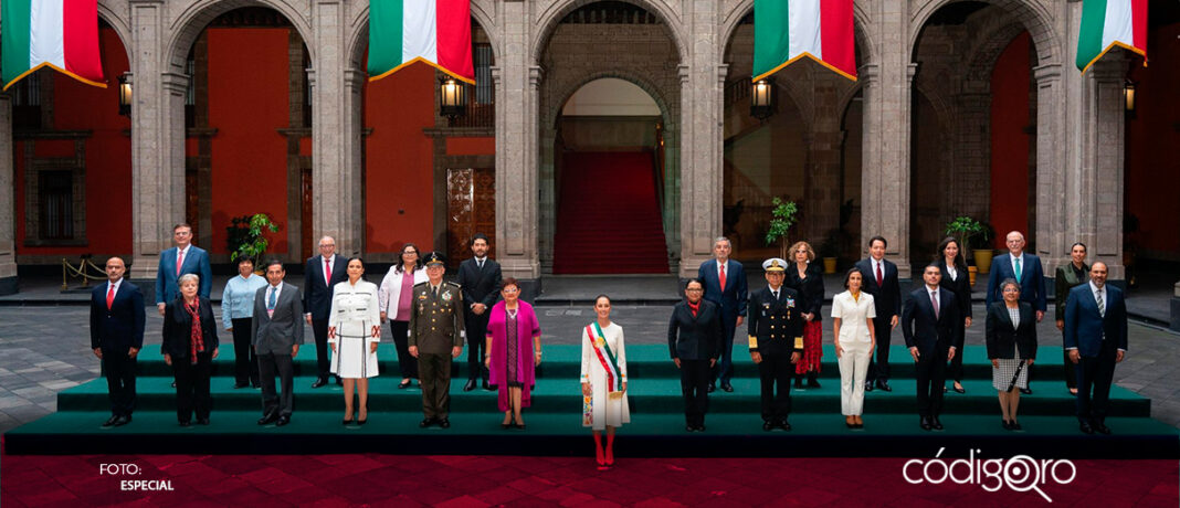 La presidenta de México, Claudia Sheinbaum, ratificó los nombramientos de su gabinete y se tomó la foto oficial con su equipo; la acompañarán desde el inicio de su administración hasta el 2030