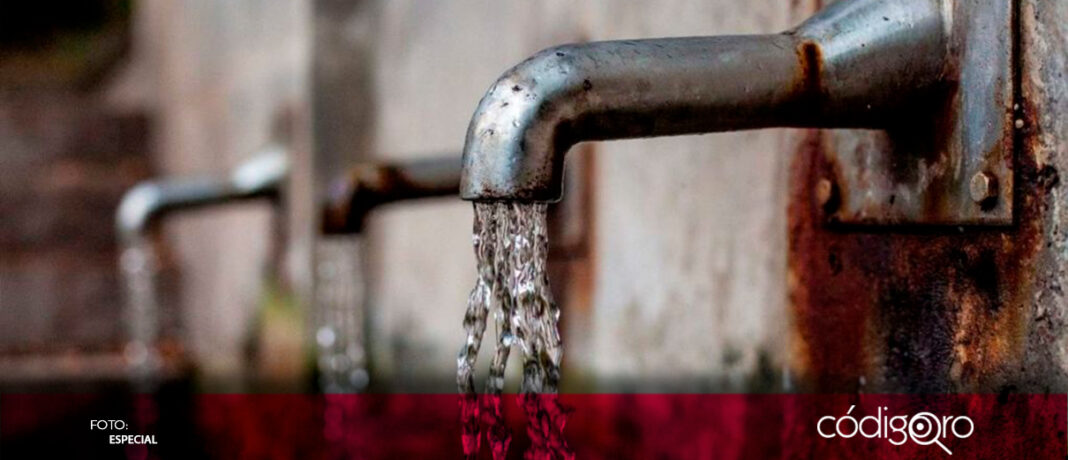 CEI y CEA anunciaron la suspensión del servicio de agua potable en 15 colonias de la capital queretana, a partir de las 22:00 horas de este miércoles y hasta las 6:00 horas del jueves; esto, debido a trabajos de interconexión en la calle Topacio