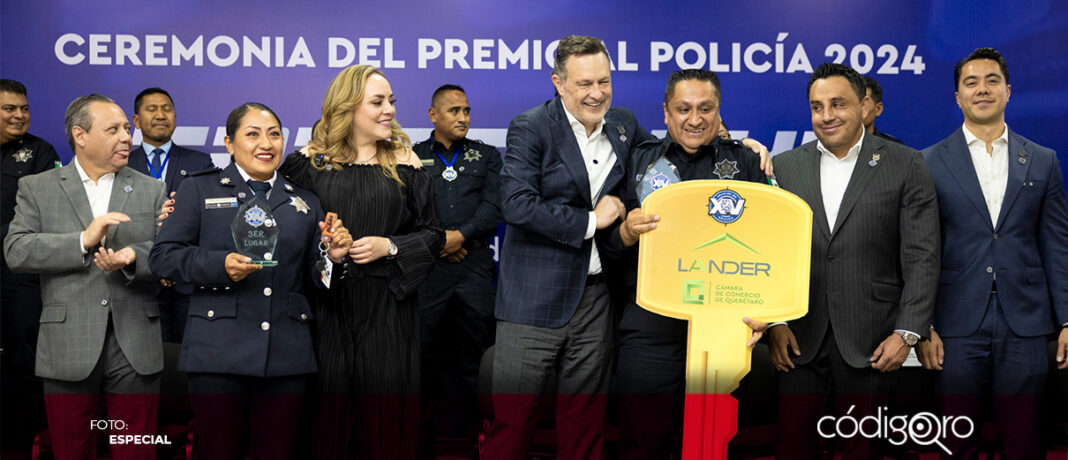 Rogelio Trejo fue reconocido como Policía del Año 2024. Foto: Especial