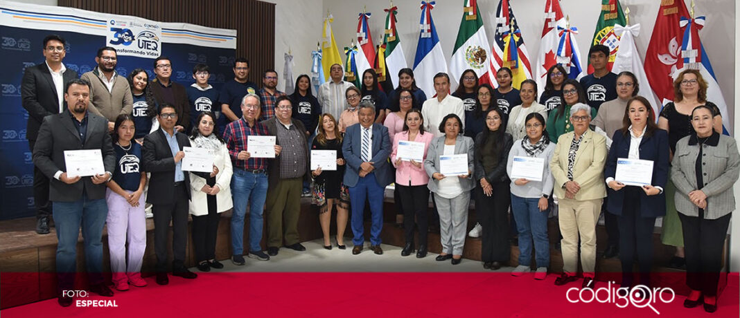 La UTEQ destacó que logró acreditar todos sus programas económico-administrativos. Foto: Especial