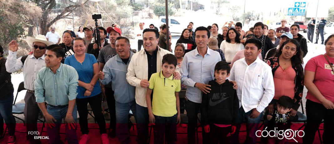 El titular de Sedesoq, Luis Nava, encabezó la entrega de 17 obras sociales en Tolimán y Pinal de Amoles, con el objetivo de que las familias del semidesierto y la Sierra Gorda queretana tengan mejores condiciones de vida