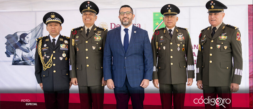 Carlos Alcaraz, titular de la Secretaría de Gobierno estatal, asistió a la Toma de Posesión y Protesta de Bandera de Vicente Pérez López, como comandante interino de la 12a. Región Militar