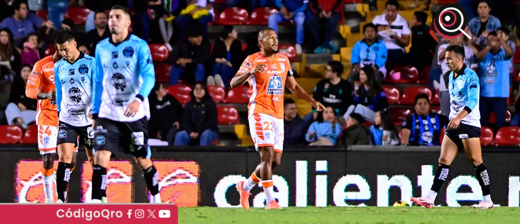 Salomón Rondón anotó el gol de la victoria de Pachuca sobre Gallos Blancos. Foto: Mexsport