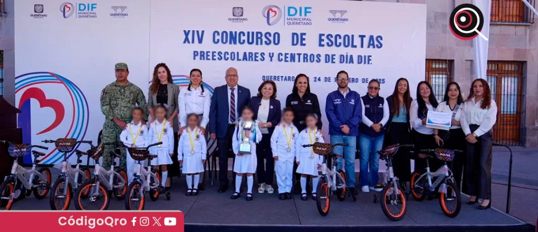 El DIF Municipal Querétaro organizó un concurso de escoltas de centros de día. Foto: Especial