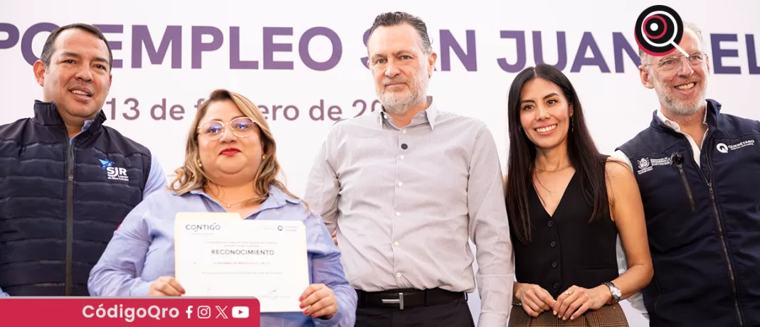 En San Juan del Río, el gobernador Mauricio Kuri presidió la inauguración de la primera Expo Empleo, con una oferta de mil 200 vacantes y la participación de 45 empresas de la región. Foto: Especial