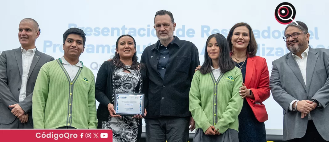 Mauricio Kuri asistió a la presentación de resultados del Programa Rutas de Aprendizaje 2024; destacó el fortalecimiento de la educación en la entidad y la recuperación de espacios en las aulas, evitando la deserción escolar. Foto: Especial