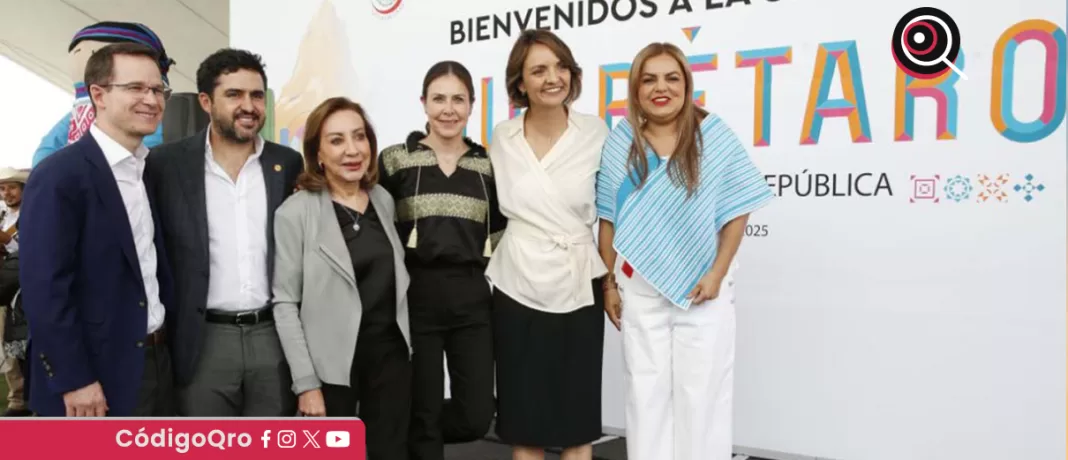 Con el objetivo de destacar la aportación cultural, gastronómica y económica queretana, los senadores Guadalupe Murguía y Agustín Dorantes encabezaron la inauguración de la exposición “Querétaro, y entonces encontré México” en el Senado. Foto: Especial