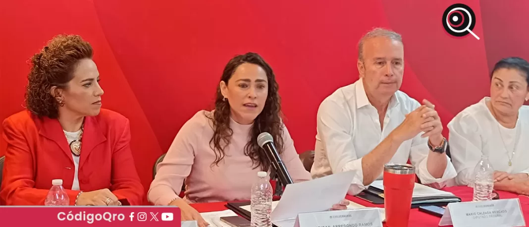 Desde el 14 de febrero, Paul Ospital y a Antonio Macías fueron expulsados del PRI en la entidad, informó la dirigente estatal del tricolor, Abigail Arredondo; lo anterior, debido a diversas denuncias y acusaciones. Foto: José Luis Lugo